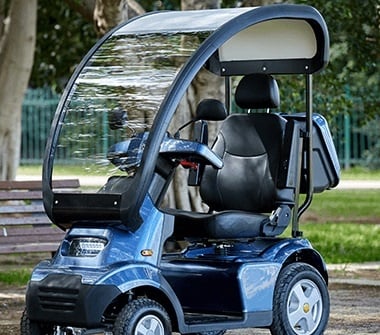 Scootmobiel Breeze S4 met overkapping