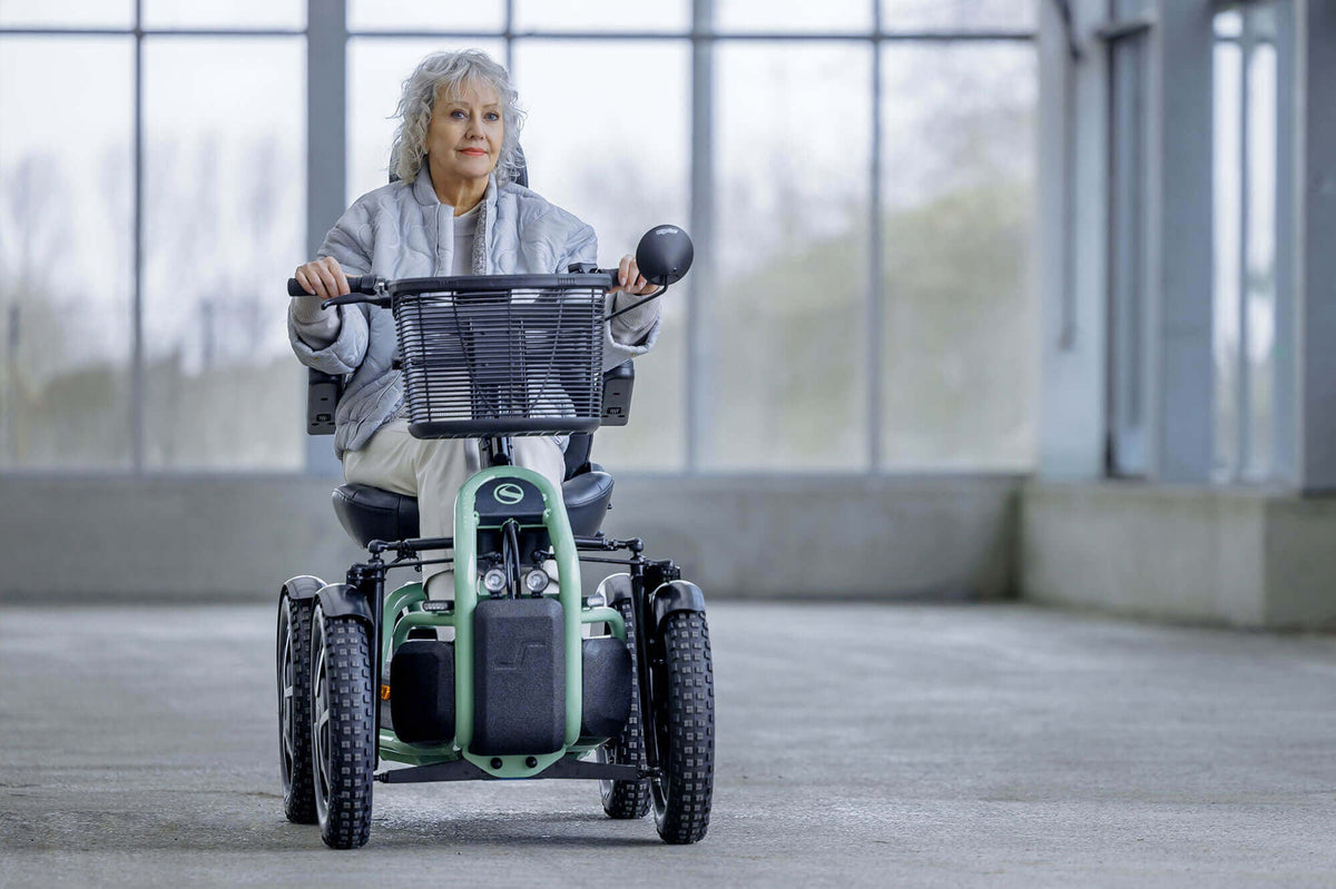 Sterling S800 By Scoozy Scootmobiel
