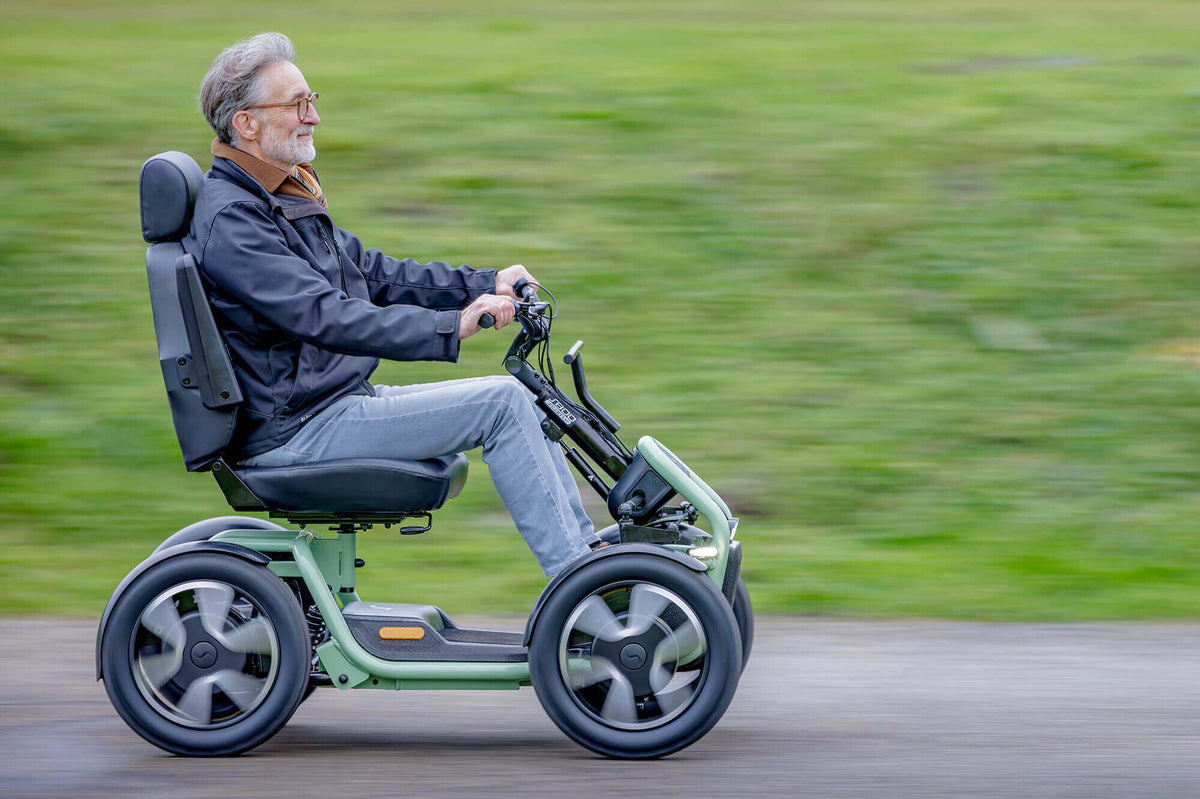 Sterling S800 By Scoozy Scootmobiel