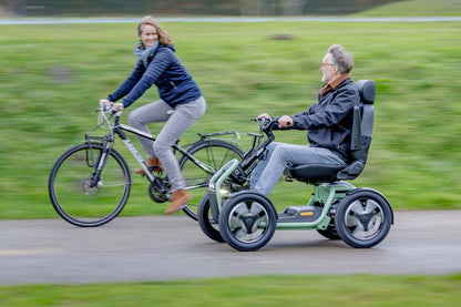 Sterling S800 By Scoozy Scootmobiel
